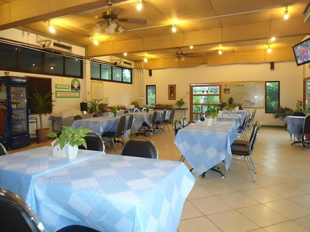 Chayada Garden House And Resort Hotel Nakhonratchasima Екстериор снимка