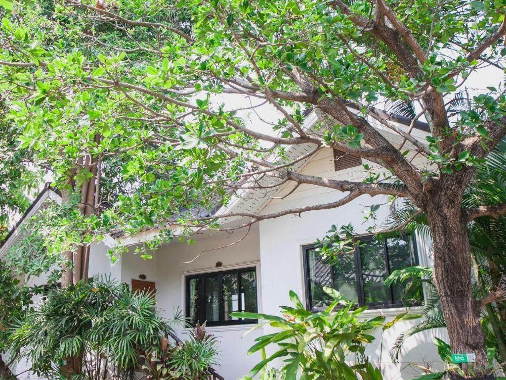 Chayada Garden House And Resort Hotel Nakhonratchasima Екстериор снимка