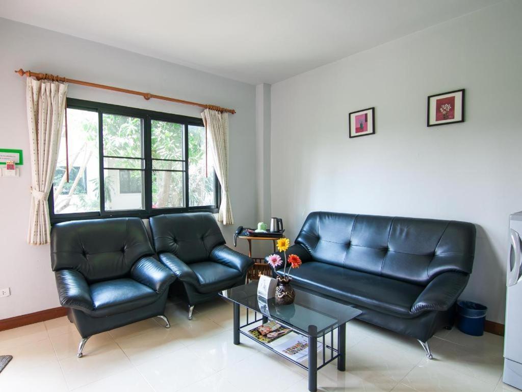 Chayada Garden House And Resort Hotel Nakhonratchasima Екстериор снимка