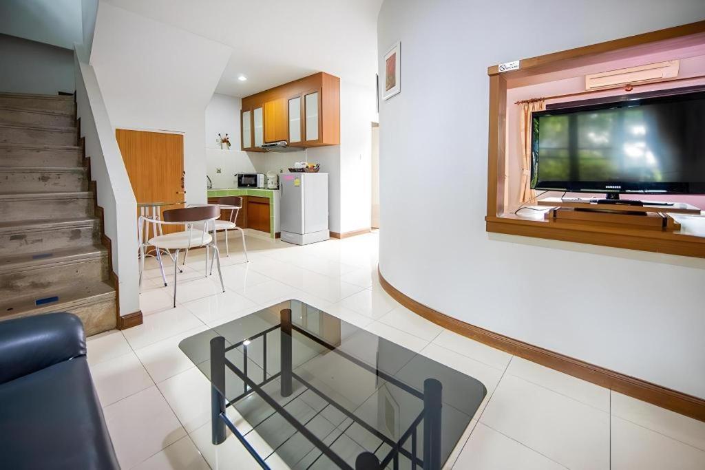 Chayada Garden House And Resort Hotel Nakhonratchasima Екстериор снимка